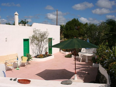 Apartments Finca Montaña Tremesana